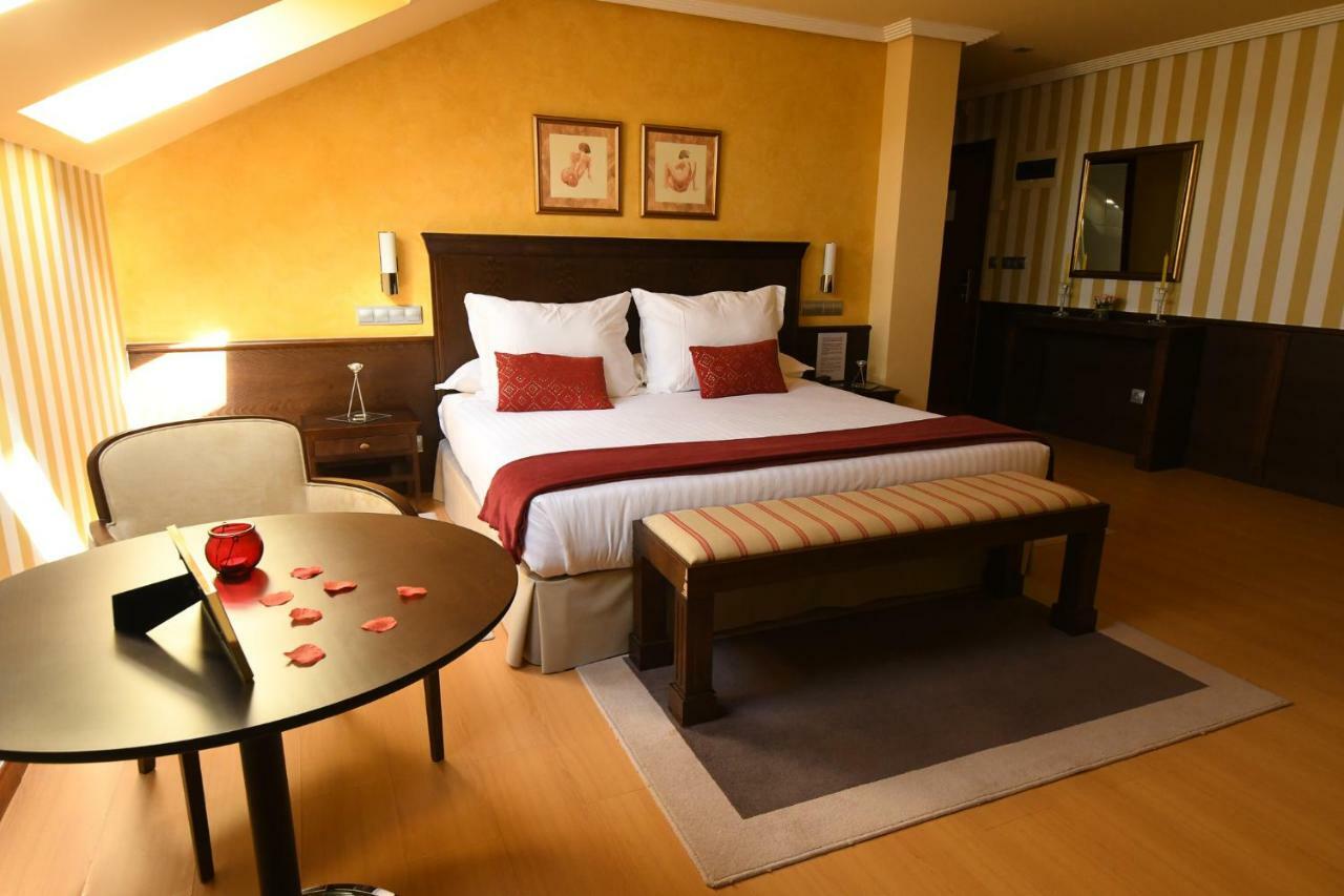 Hotel Miravalle Ουρένσε Εξωτερικό φωτογραφία